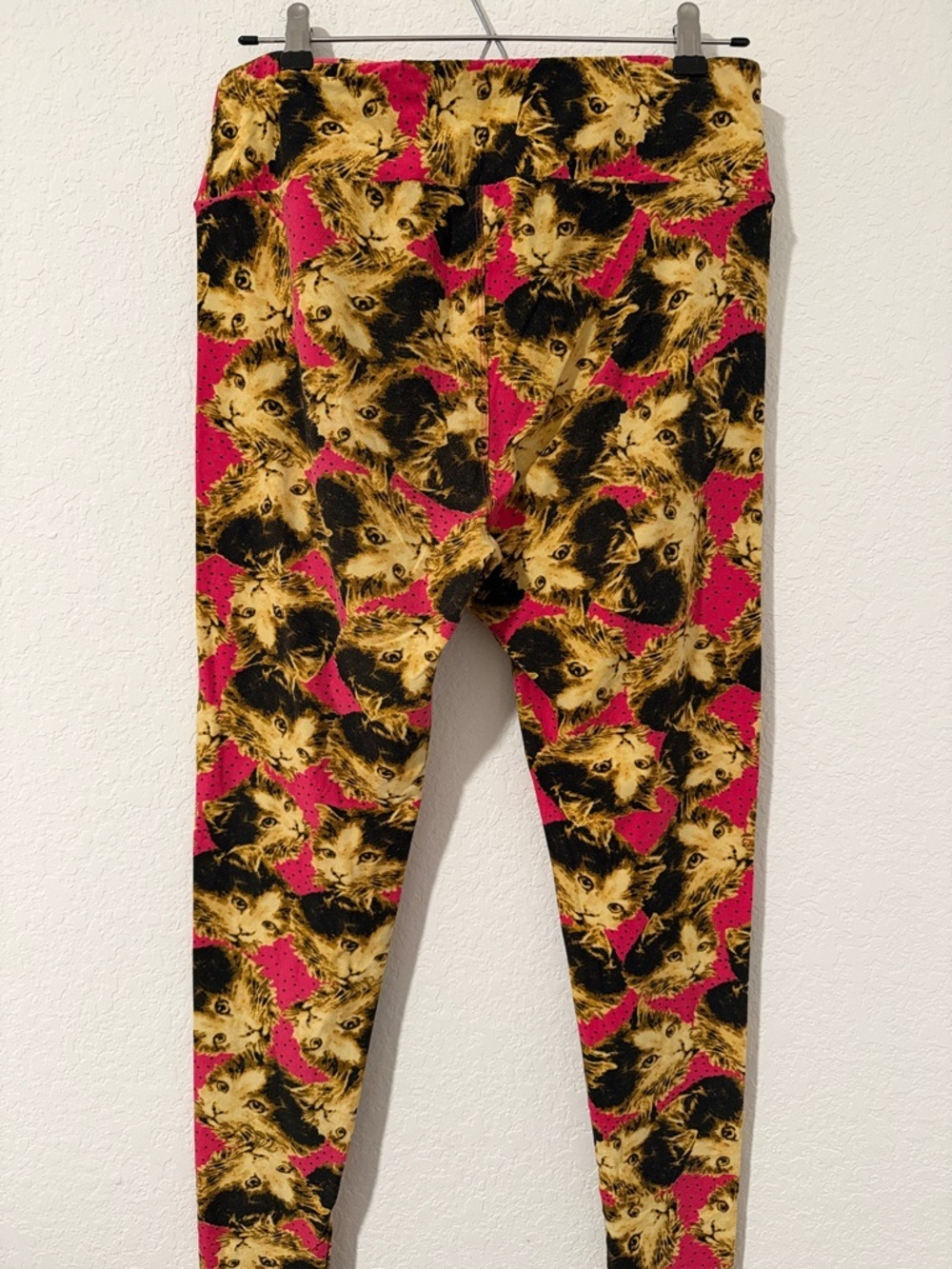 LuLaRoe Cat Print Leggings - Picture 2 of 5